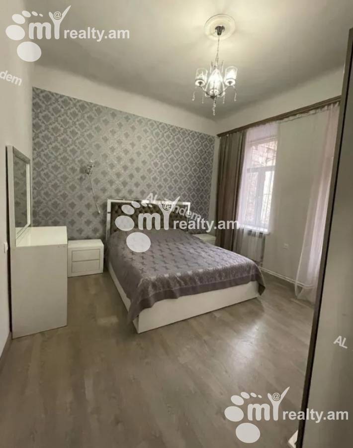 3 bedroom apartment for sale Vardanants St, Center Yerevan, 156182