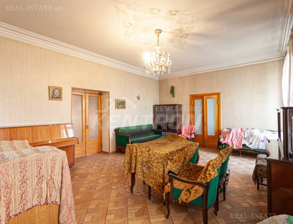 3-senyakanoc-bnakaran-vacharq-Yerevan-Arabkir