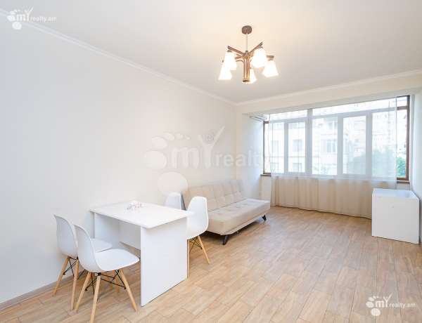 snyat-kvartiru/2-komnatnaya/Nalbandyan+St/Center/Yerevan