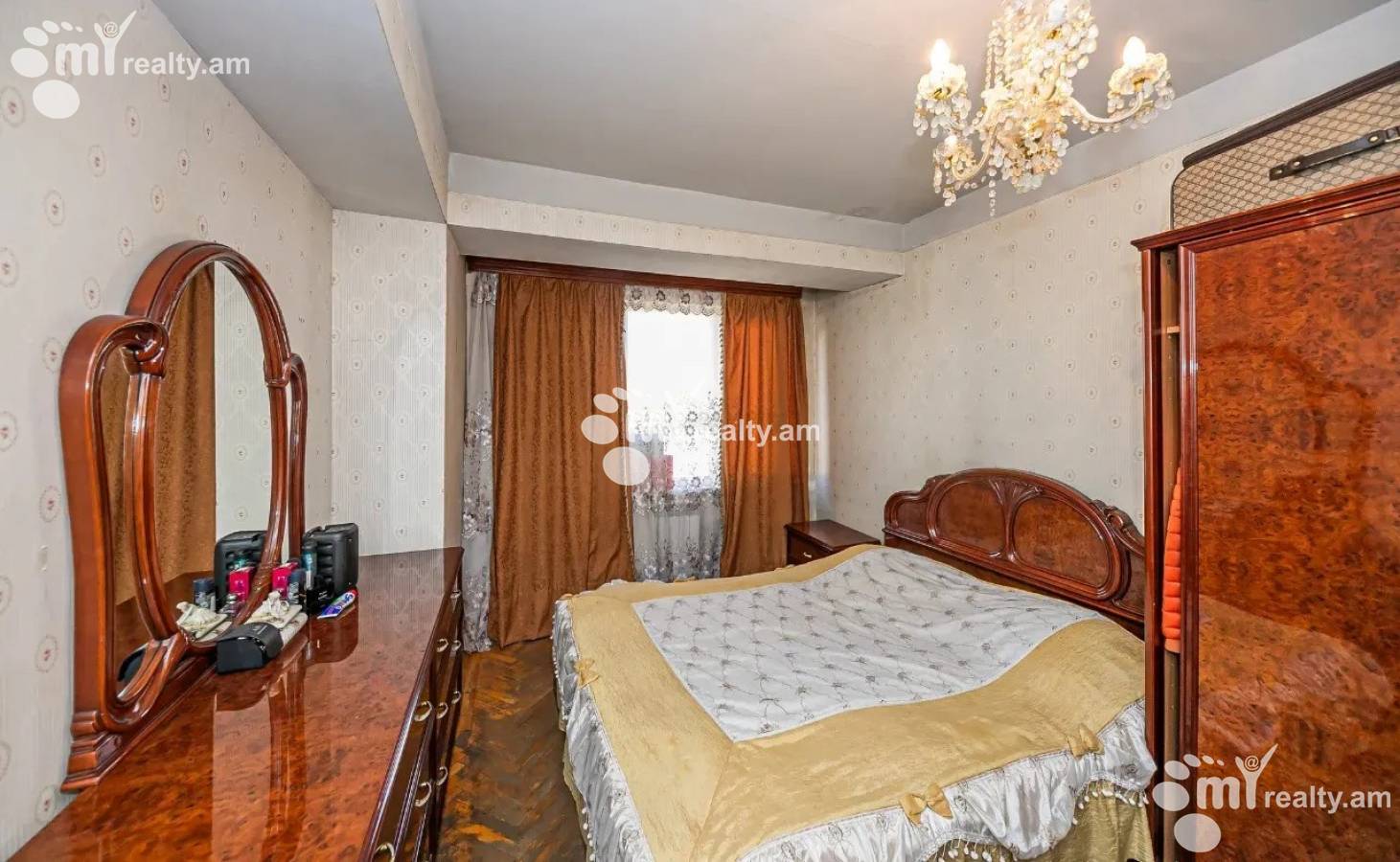 3 bedroom apartment for sale Hovsep Emin St, Arabkir Yerevan, 161213