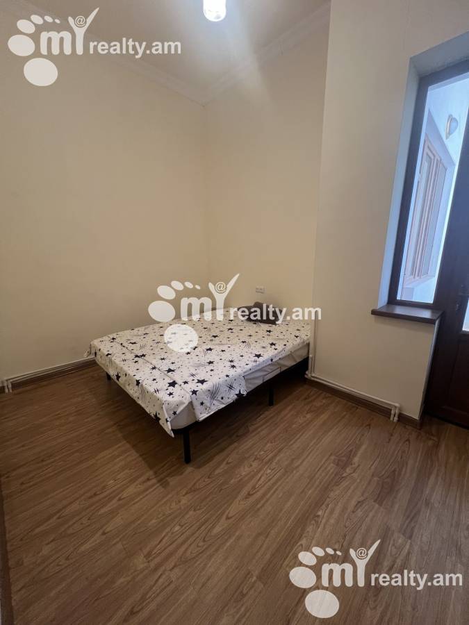3 bedroom apartment for rent Argishti St, Center Yerevan, 155973
