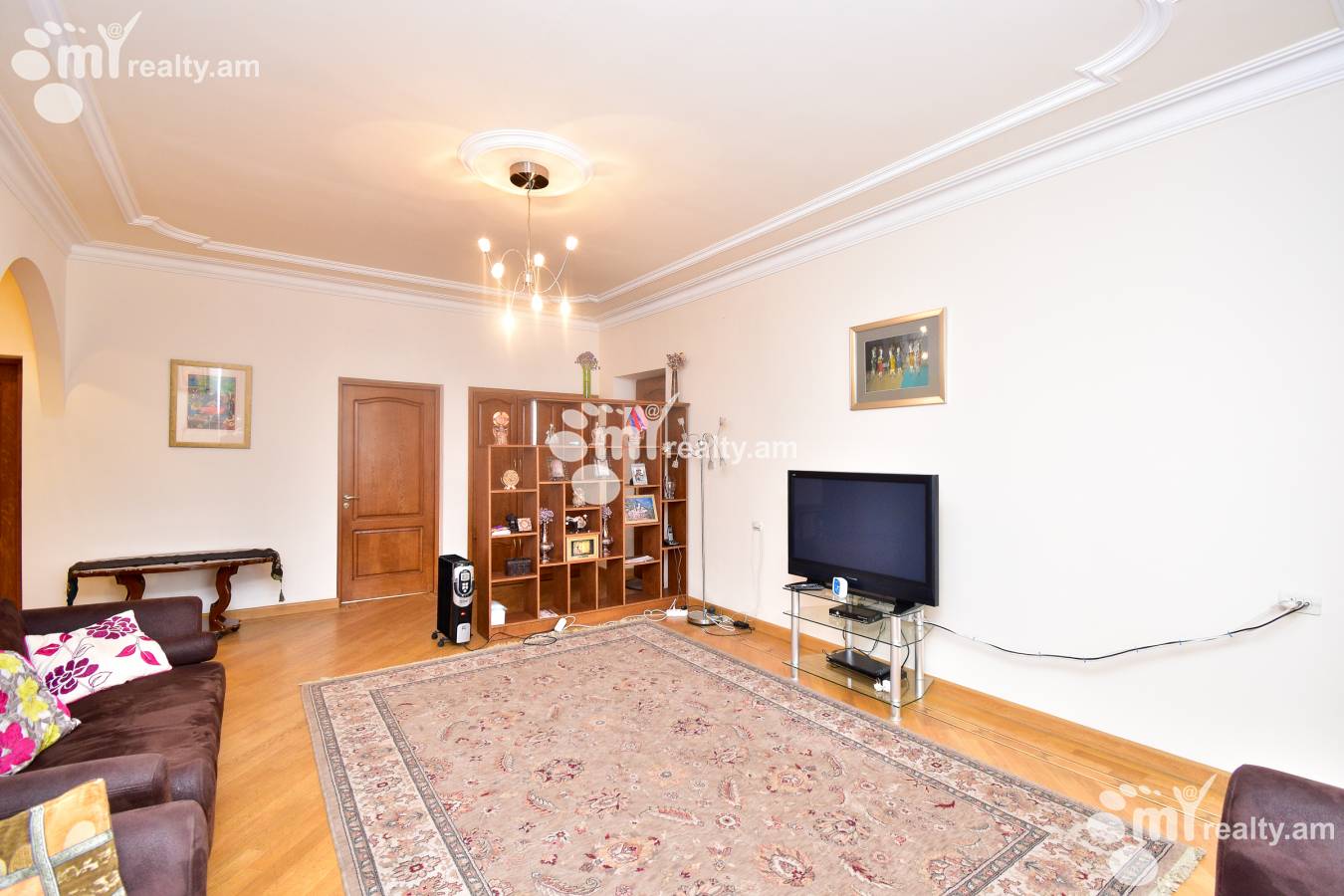 3 bedroom apartment for rent Tamanyan St, Center Yerevan, 140846