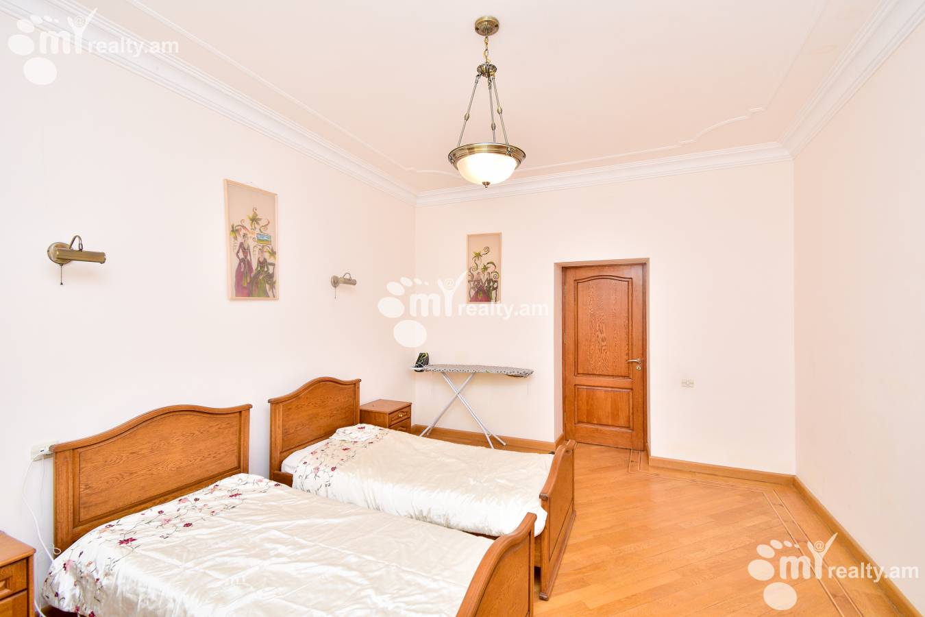 3 bedroom apartment for rent Tamanyan St, Center Yerevan, 140846