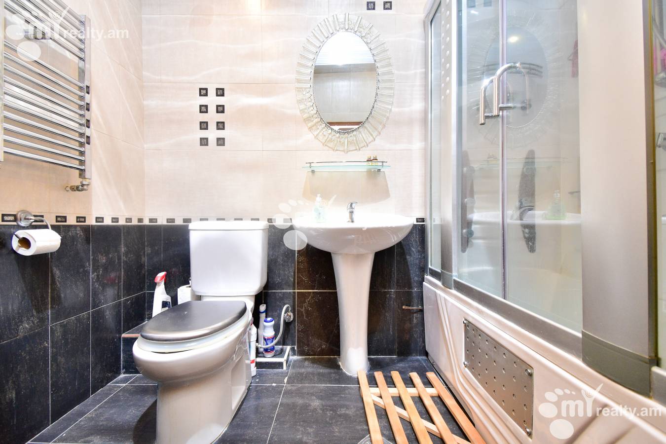 3 bedroom apartment for rent Tamanyan St, Center Yerevan, 140846