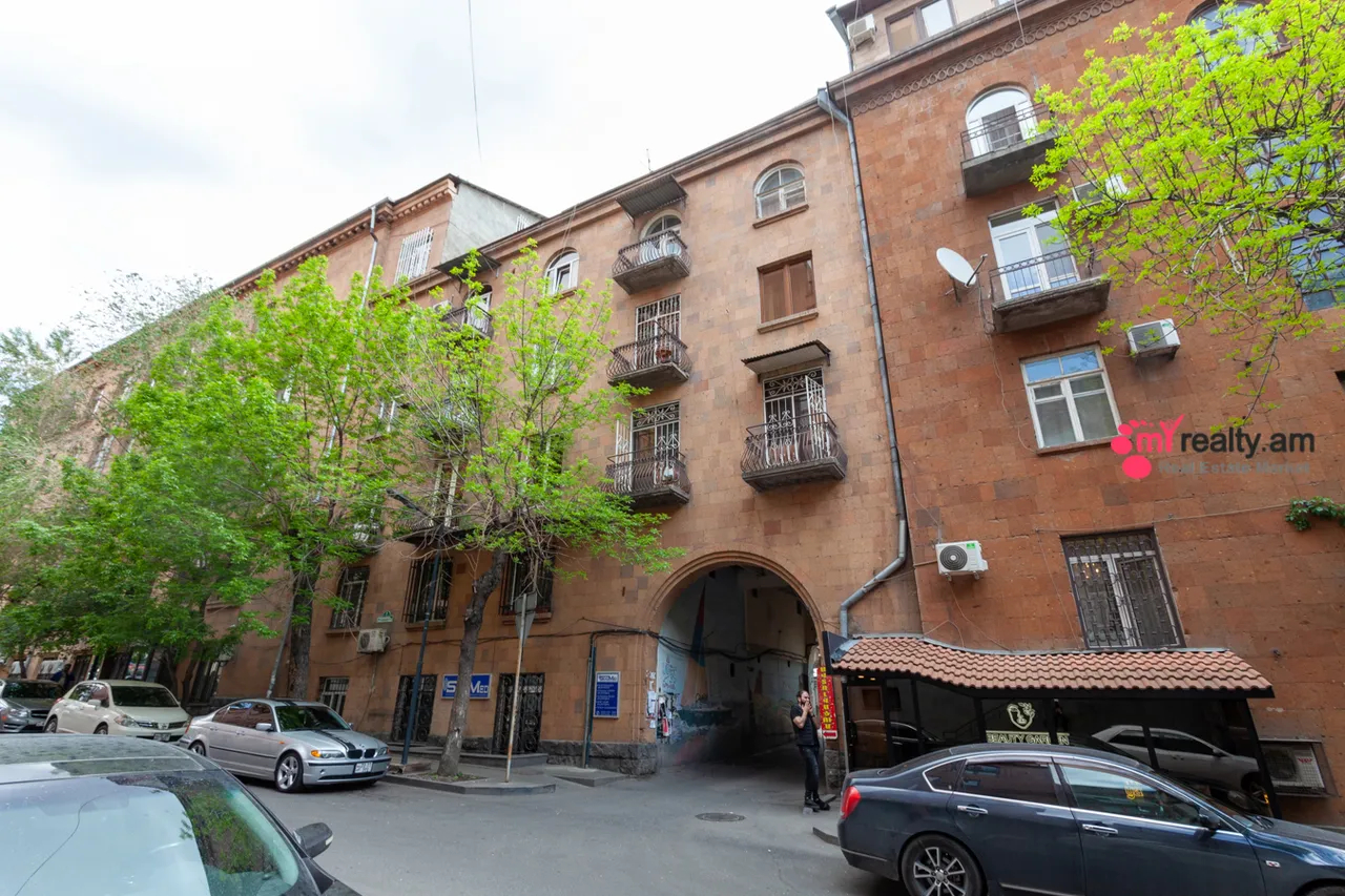 2 bedroom apartment for rent Spendiaryan St, Center Yerevan, 161466