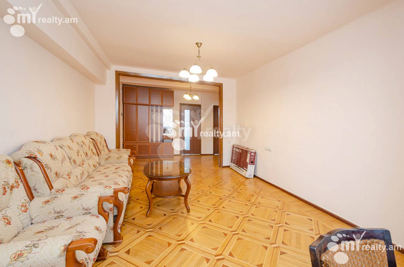 3 bedroom apartment for rent خیابان کوقباتسی, مرکز شهر ایروان, 151943