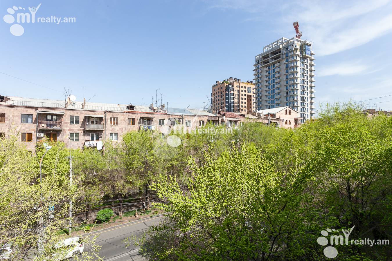 Купить 3 комнатную квартиру Г.Кочар ул, Арабкир Ереван, 147856