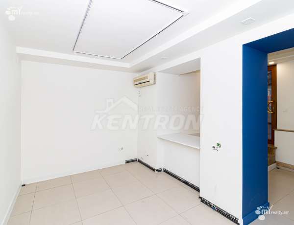 komercion-vardzakalutyun-Yerevan-Center