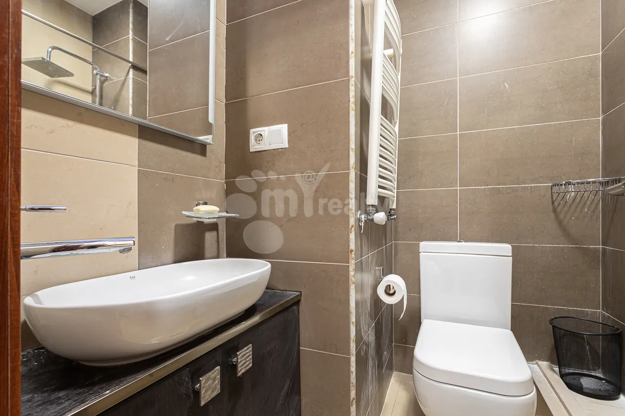 4 bedroom apartment for sale Antarayin St, Center Yerevan, 157846