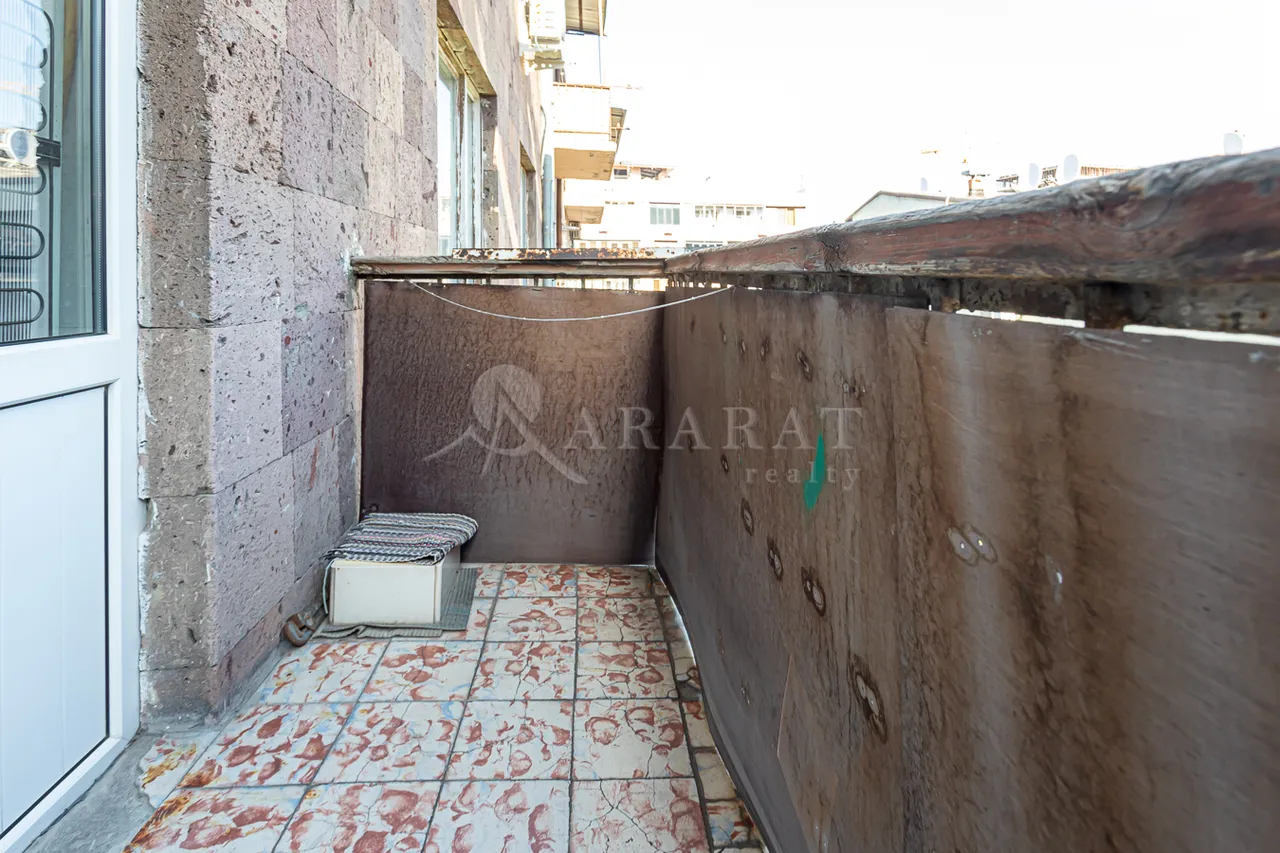 3 bedroom apartment for sale Nalbandyan St, Center Yerevan, 157229