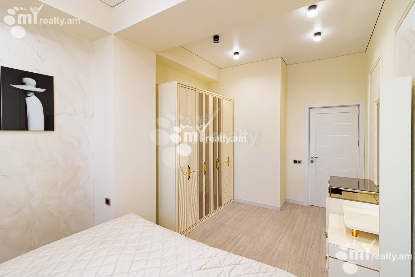 2 bedroom apartment for sale خیابان زاراف آقبیور, آوان ایروان, 154019