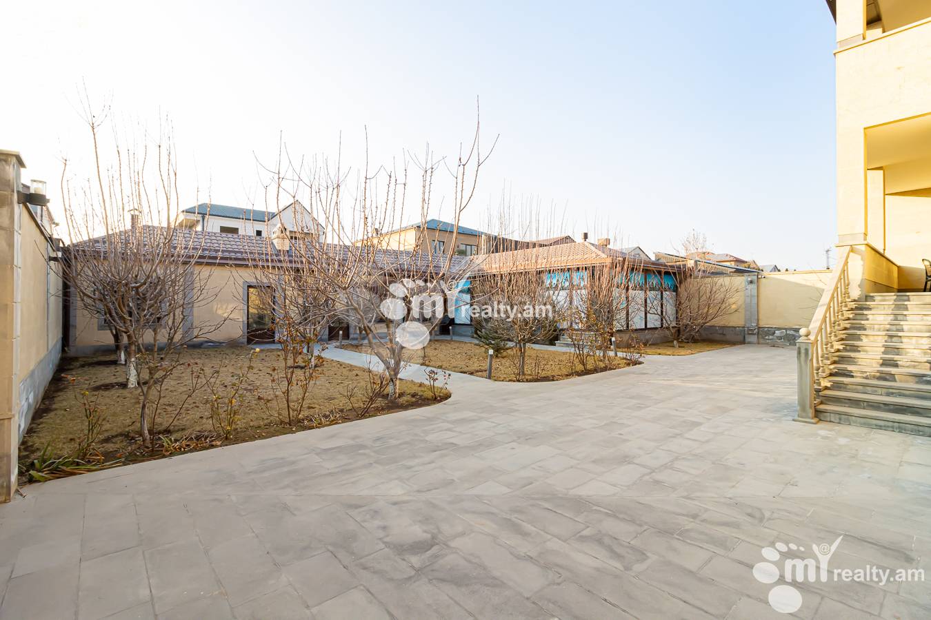 House for sale G 1 dis., Ajapnyak Yerevan, 154562