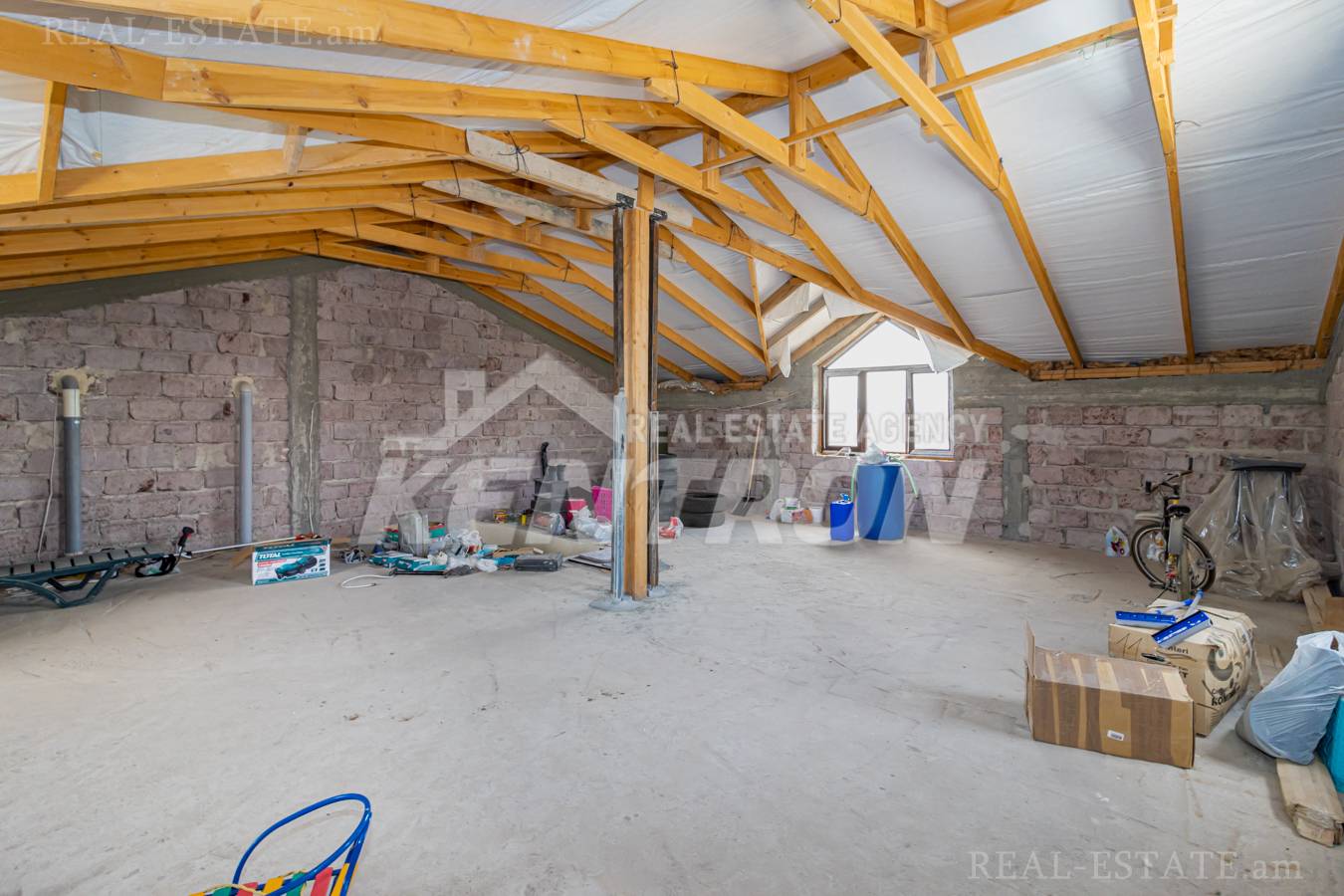 Առանձնատուն  Դավթաշեն 1 թաղ., Դավթաշեն Երևան, 139611