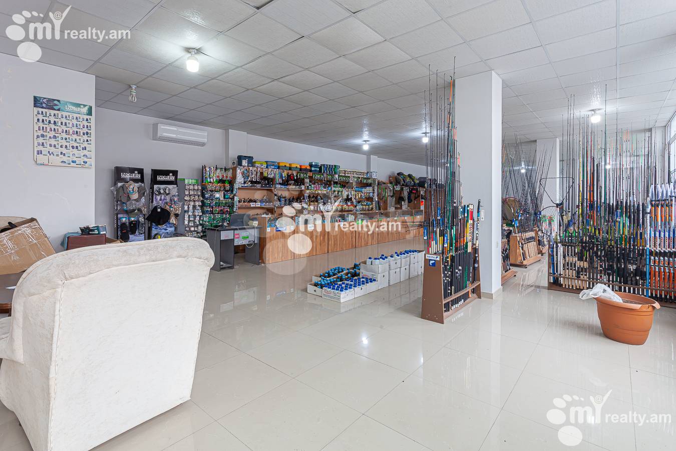 Commercial property for rent Pirumyans  St, Davtashen Yerevan, 150420