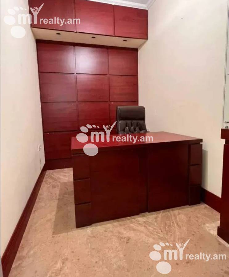 3 bedroom apartment for rent Yekmalyan St, Center Yerevan, 153461