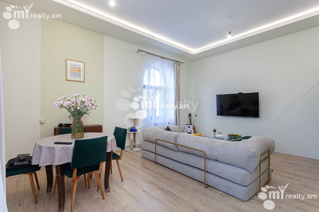4 bedroom apartment for sale خیابان مانتاشیان, شِنگاویت ایروان, 155731