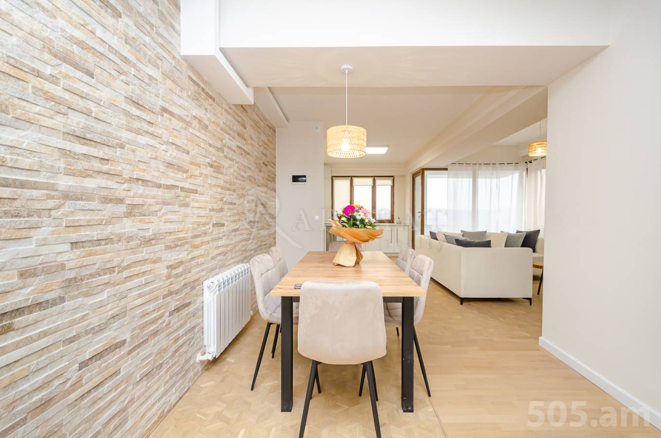 4 bedroom apartment for rent Aygedzor St, Arabkir Yerevan, 154312