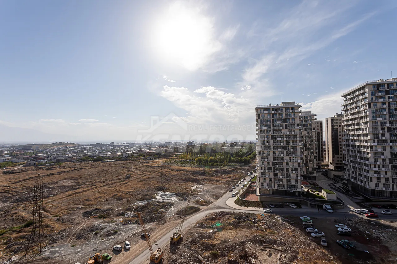 Купить 3 комнатную квартиру Ленинградян ил, Ачапняк Ереван, 157481