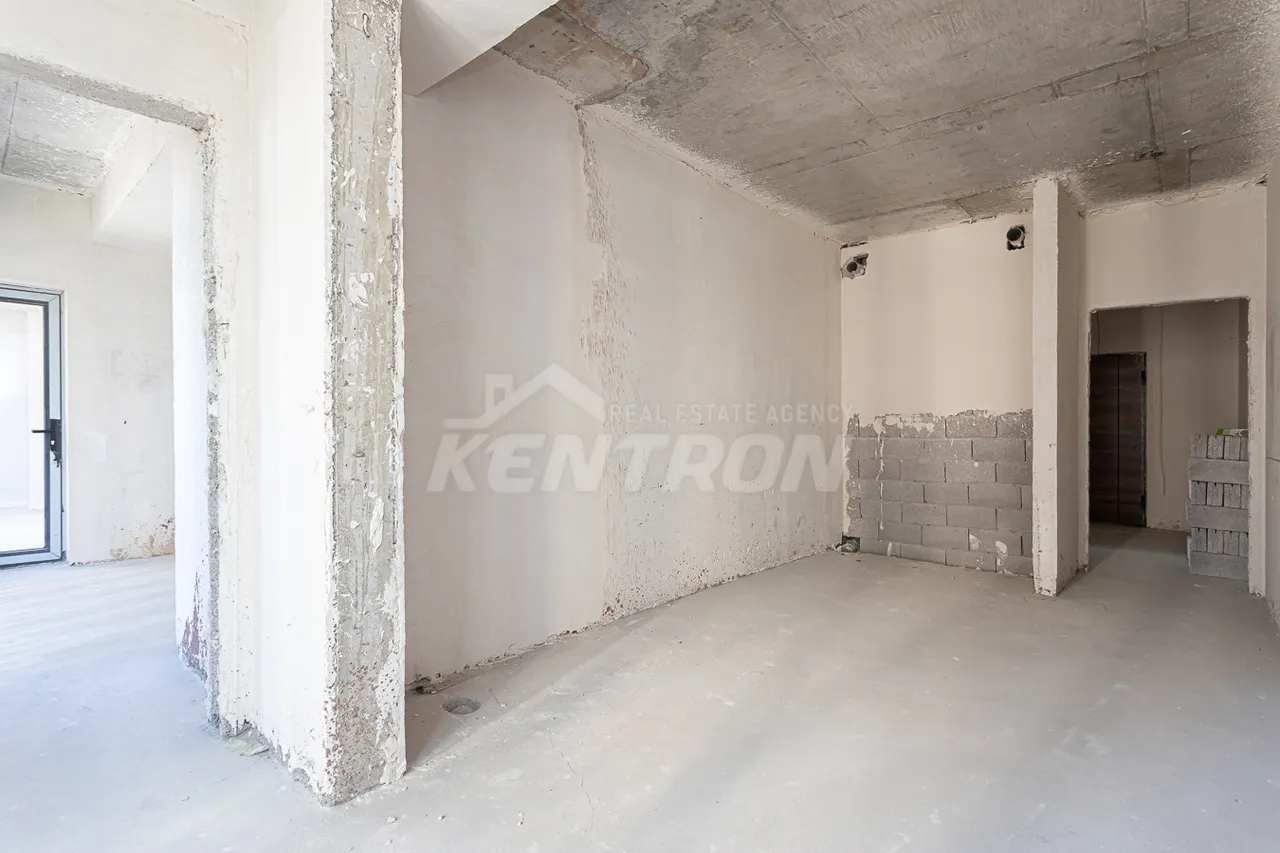 3 bedroom apartment for sale Komitas Ave, Arabkir Yerevan, 157475
