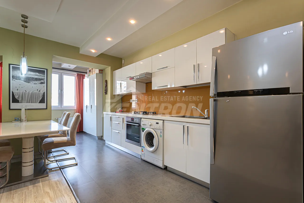 4 bedroom apartment for sale Hakobyan St, Arabkir Yerevan, 158131