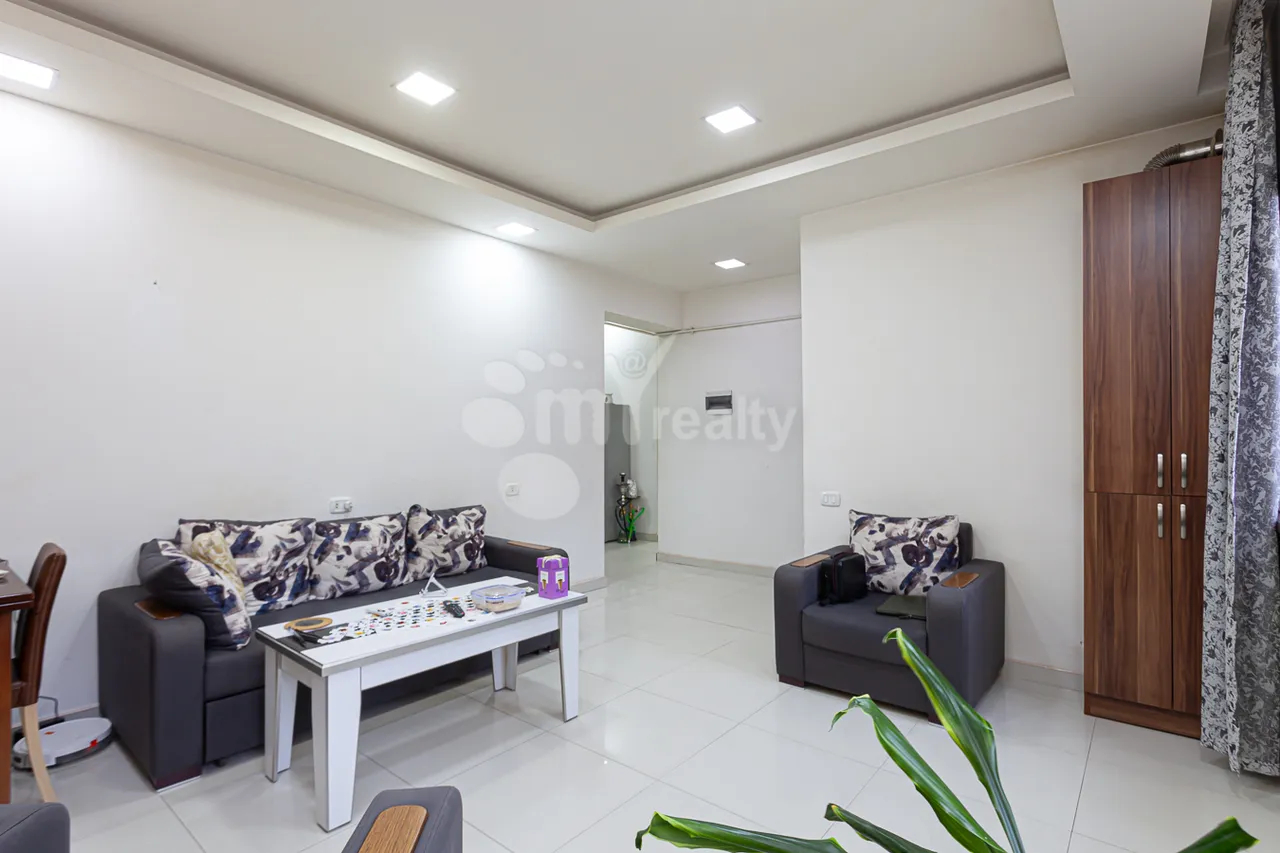 4 bedroom apartment for sale V.Vagharshyan St, Arabkir Yerevan, 161711