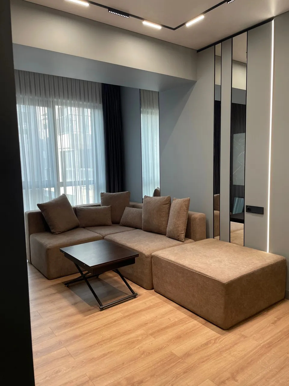 3 bedroom apartment for sale خیابان لِنینگراندیان, آچاپنیاک ایروان, 159119