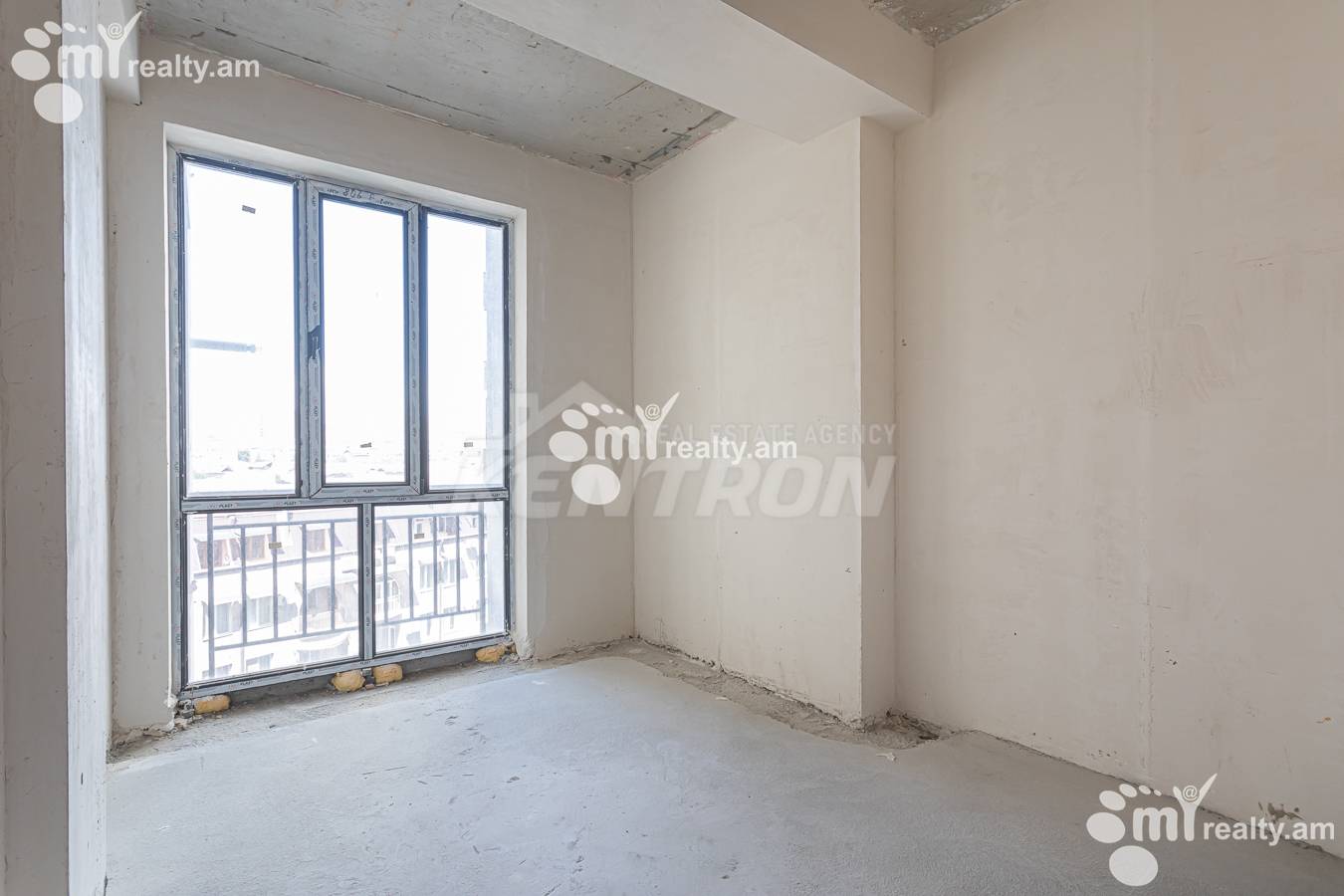 3 սենյականոց բնակարան  Լենինգրադյան փող, Աջափնյակ Երևան, 156597