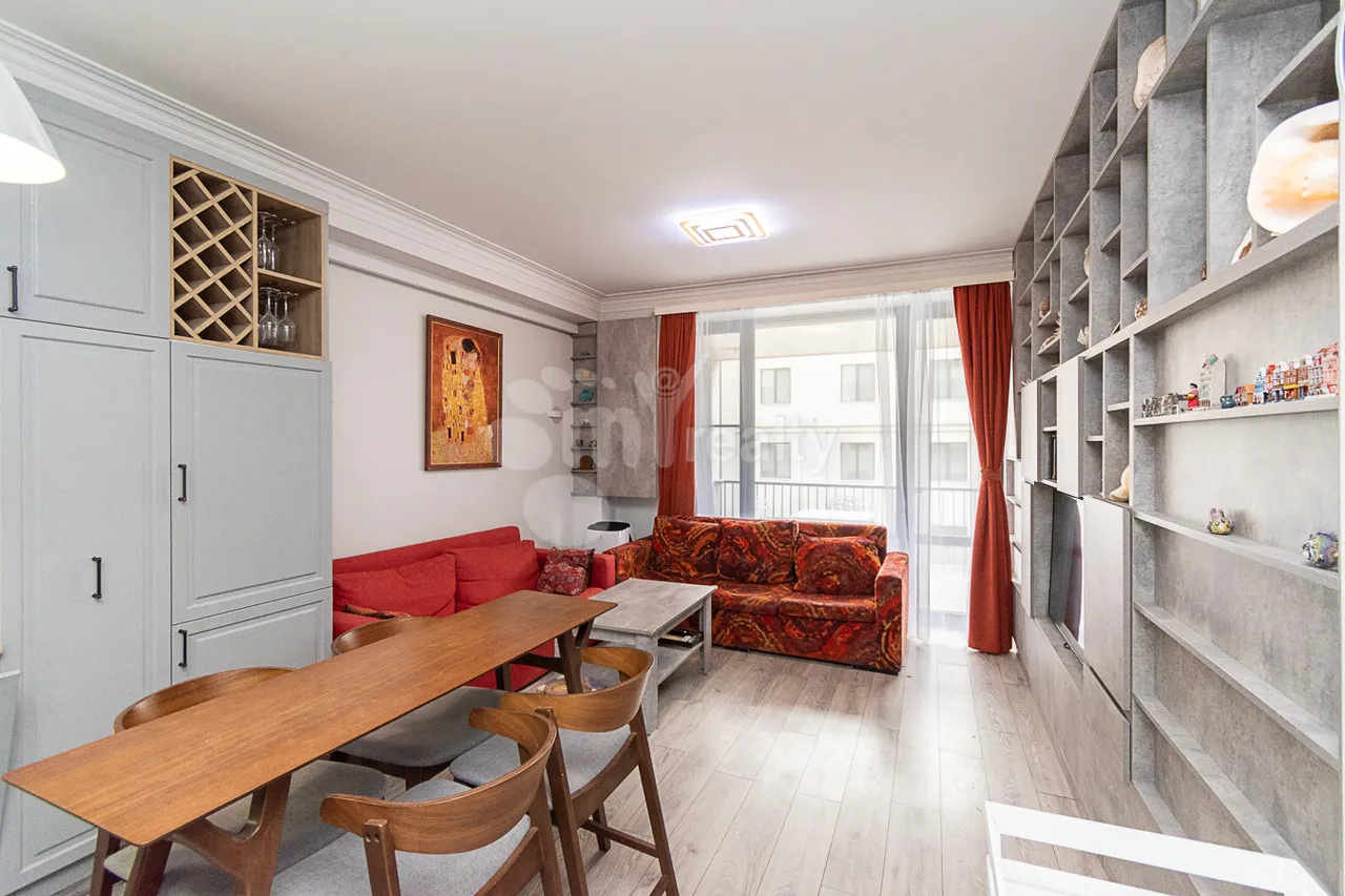 3 bedroom apartment for sale Antarayin, Rue Leonid Azgaldyan, Center Yerevan, 160270