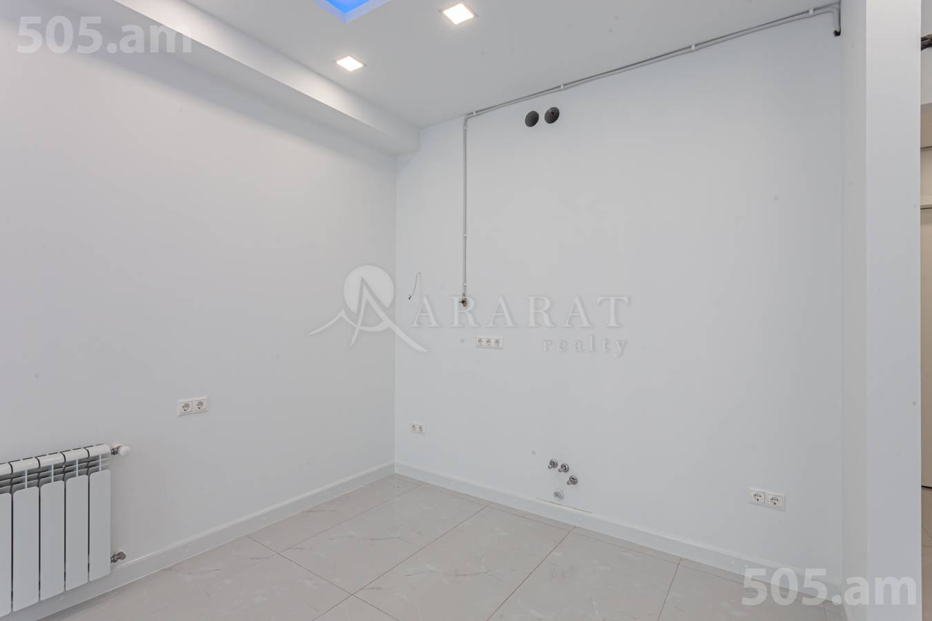 3 սենյականոց բնակարան  , Կենտրոն Երևան, 152087