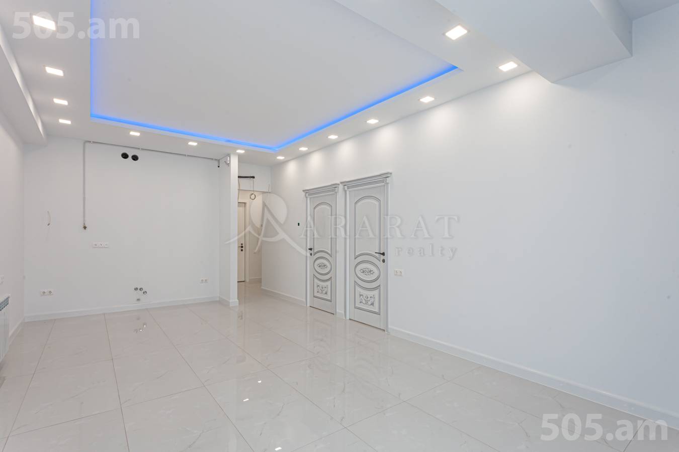 3 սենյականոց բնակարան  , Կենտրոն Երևան, 152087