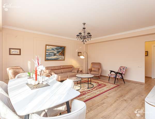 3-senyakanoc-bnakaran-vacharq-Yerevan-Erebuni