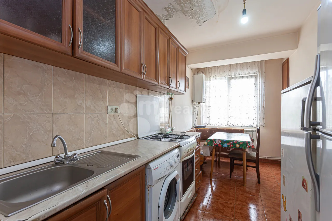 2 bedroom apartment for sale Vratsyan St, Center Yerevan, 161741