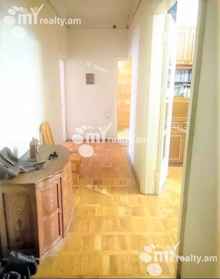 Купить 2 комнатную квартиру Московян ул, Центр Ереван, 126849