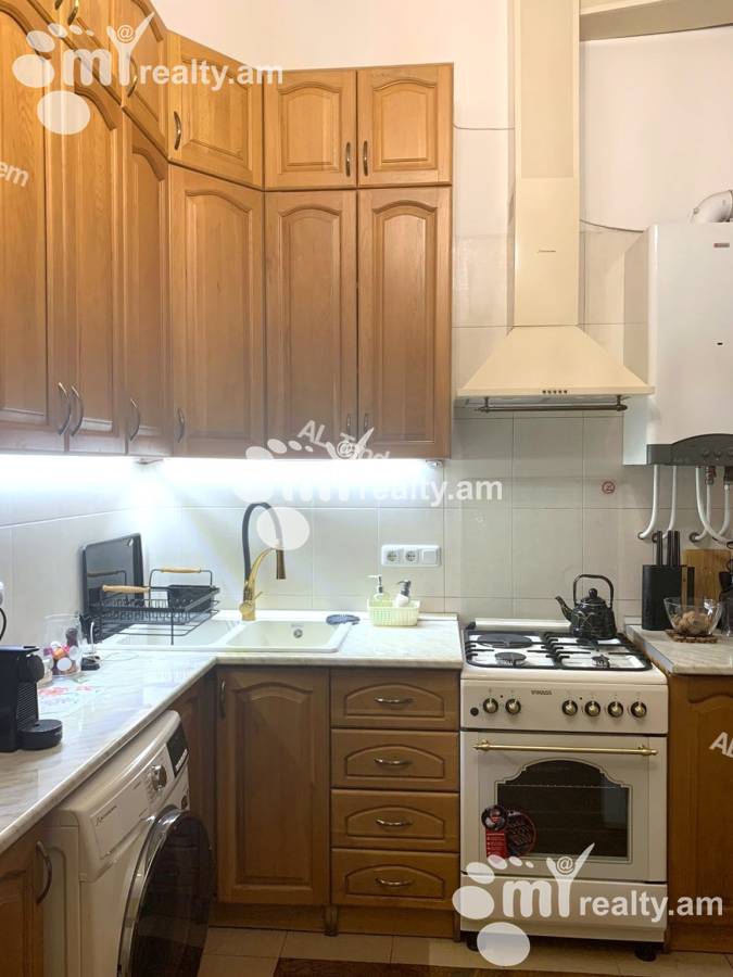 3 bedroom apartment for sale Pushkin St, Center Yerevan, 152861