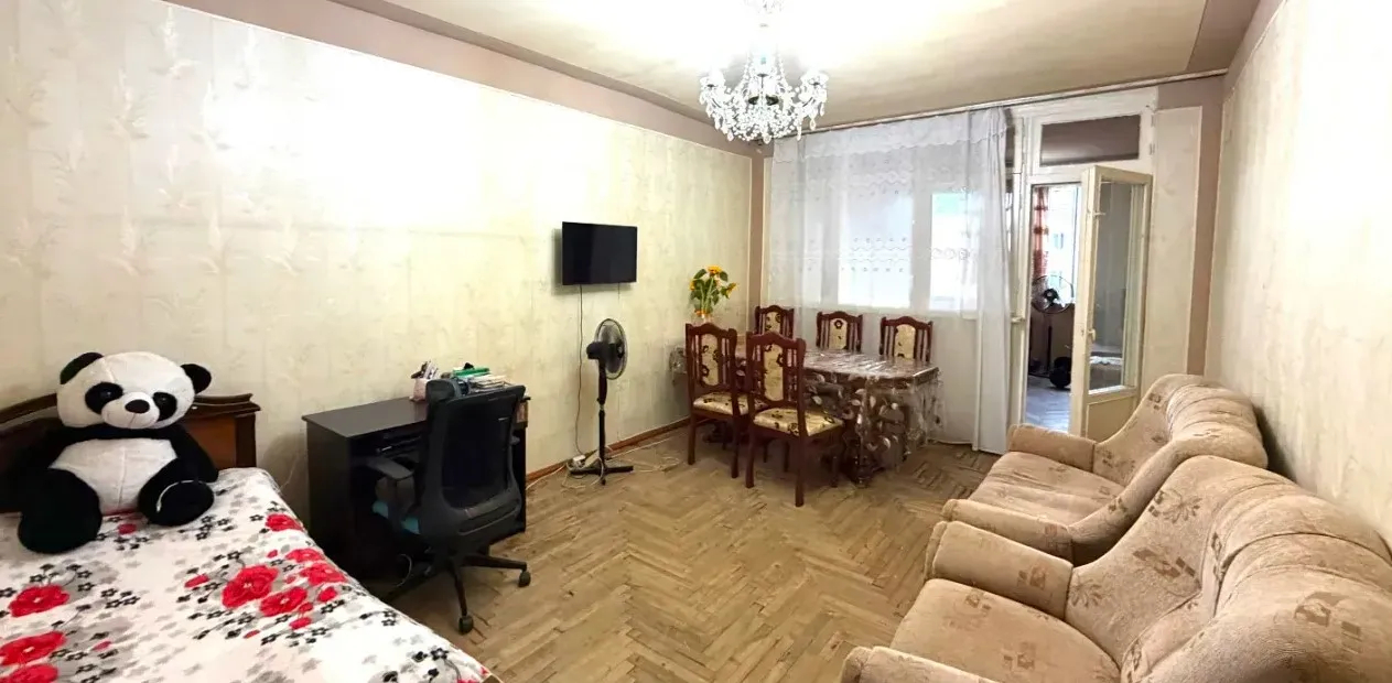 Купить 3 комнатную квартиру Гюлбенкян ул, Арабкир Ереван, 160941
