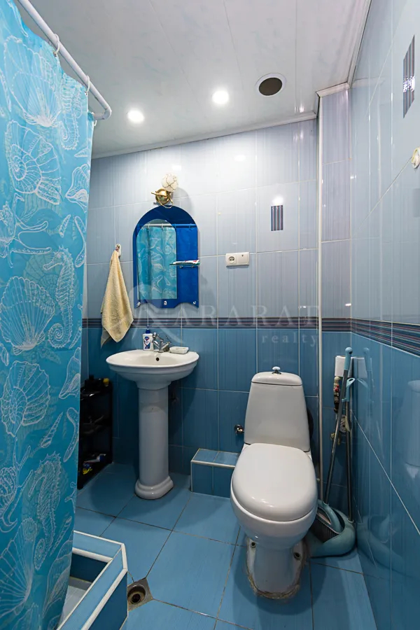 3 bedroom apartment for sale Hr.Kochar St, Arabkir Yerevan, 159109