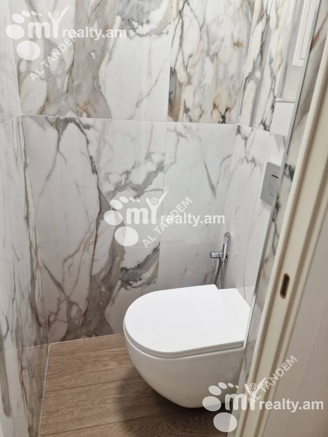 Снять 3 комнатную квартиру Московян ул, Центр Ереван, 159517