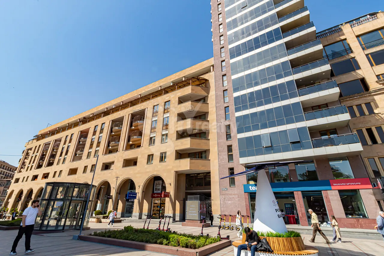 Снять 3 комнатную квартиру Северный пр, Центр Ереван, 159697