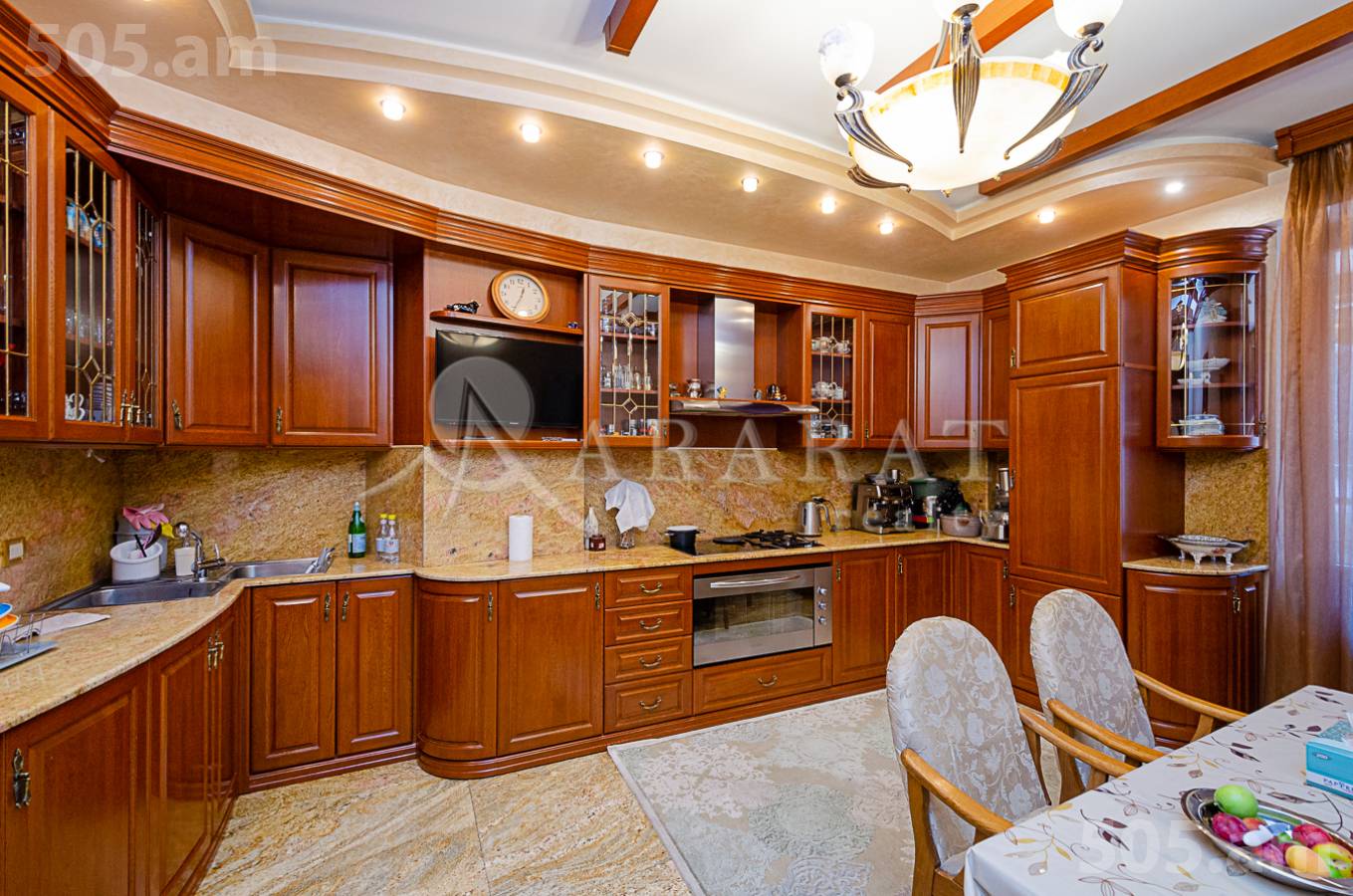 Купить 3 комнатную квартиру Северный пр, Центр Ереван, 149307