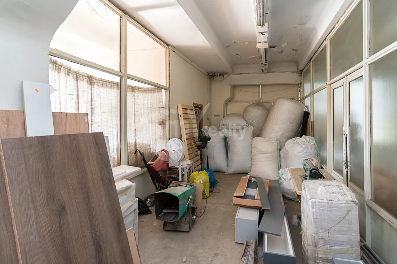 Commercial property for sale Fuchik St, Ajapnyak Yerevan, 160372