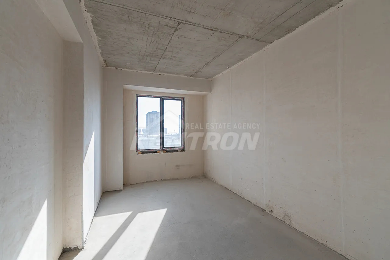 3 bedroom apartment for sale Griboedov St, Arabkir Yerevan, 159081