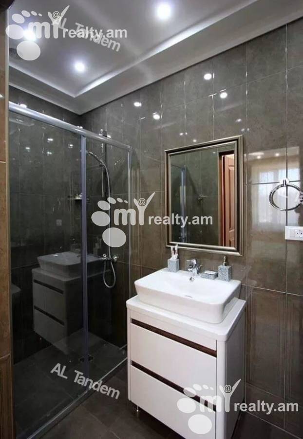 2 bedroom apartment for sale Mashtots Ave, Center Yerevan, 124188