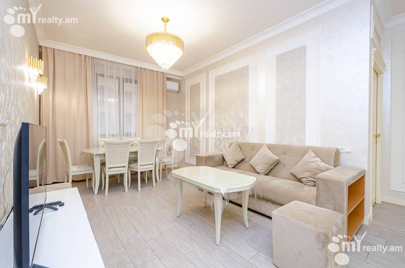 3 bedroom apartment for rent Amiryan St, Center Yerevan, 151212