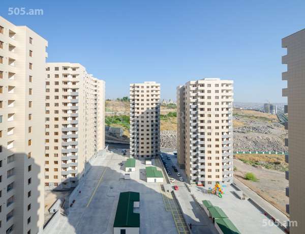 norakaruyc-bnakaran/4-senyakanoc/M%E2%80%A4+Melqonyan+str/Center/Yerevan