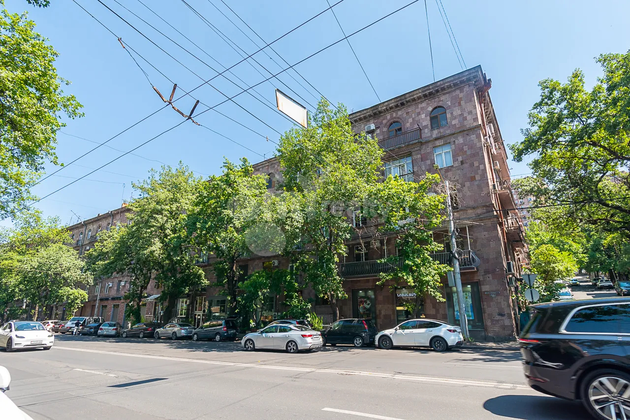 3 bedroom apartment for sale Baghramyan av(Arabkir), Arabkir Yerevan, 160880