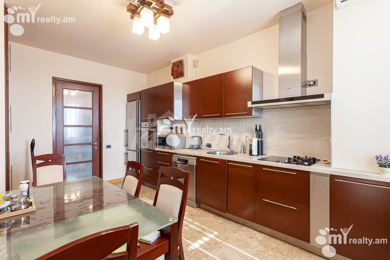 4 bedroom apartment for sale Antarayin St, Center Yerevan, 153629
