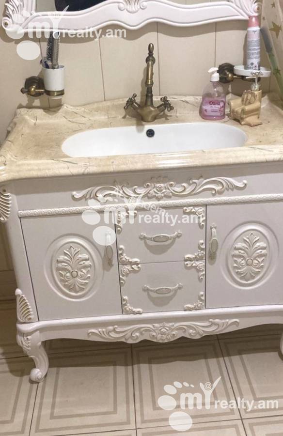 4 bedroom apartment for rent Tumanyan St, Center Yerevan, 155055