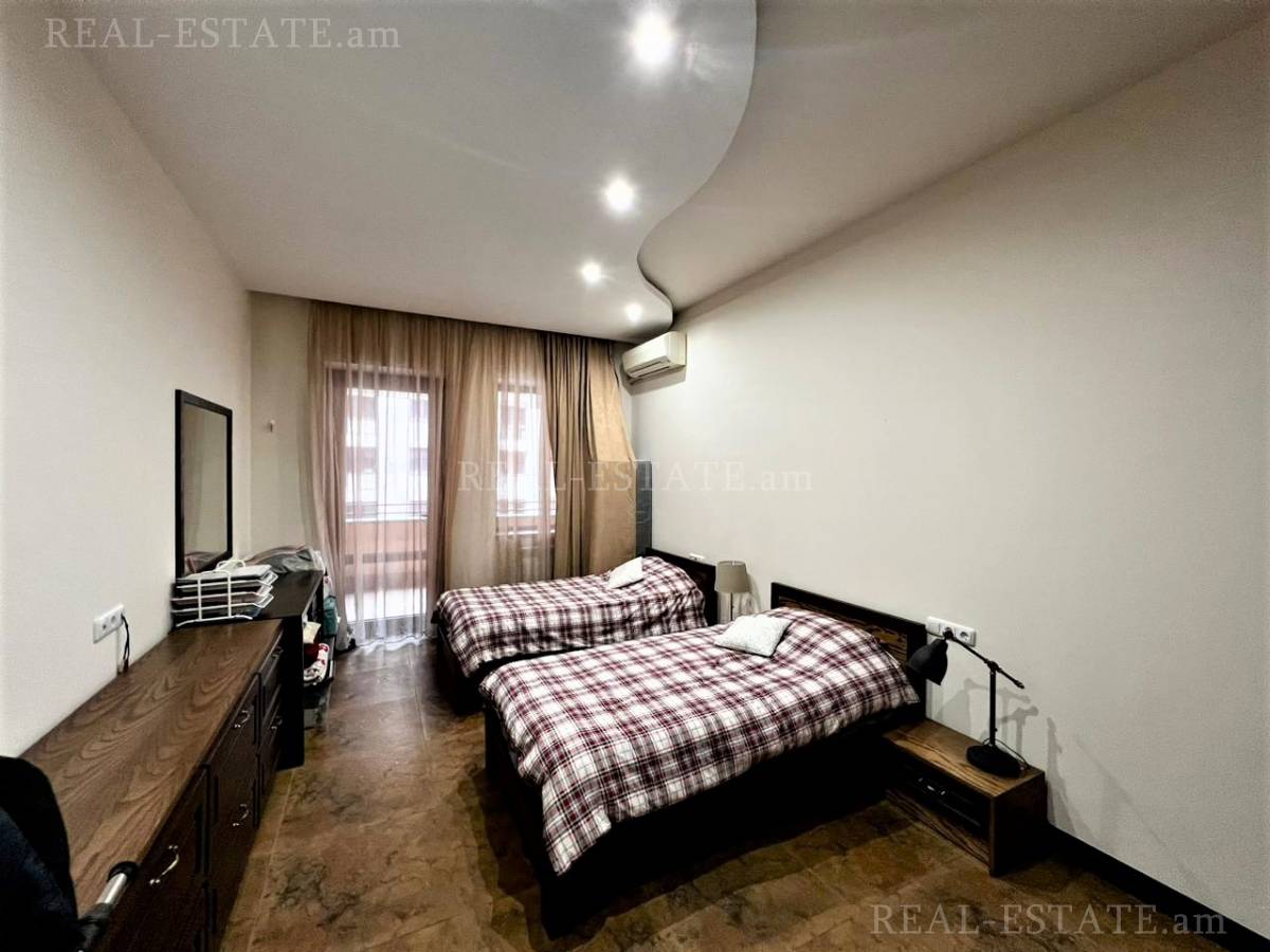 3 bedroom apartment for sale Northern(Hyusisayin)  Ave, Center Yerevan, 132347