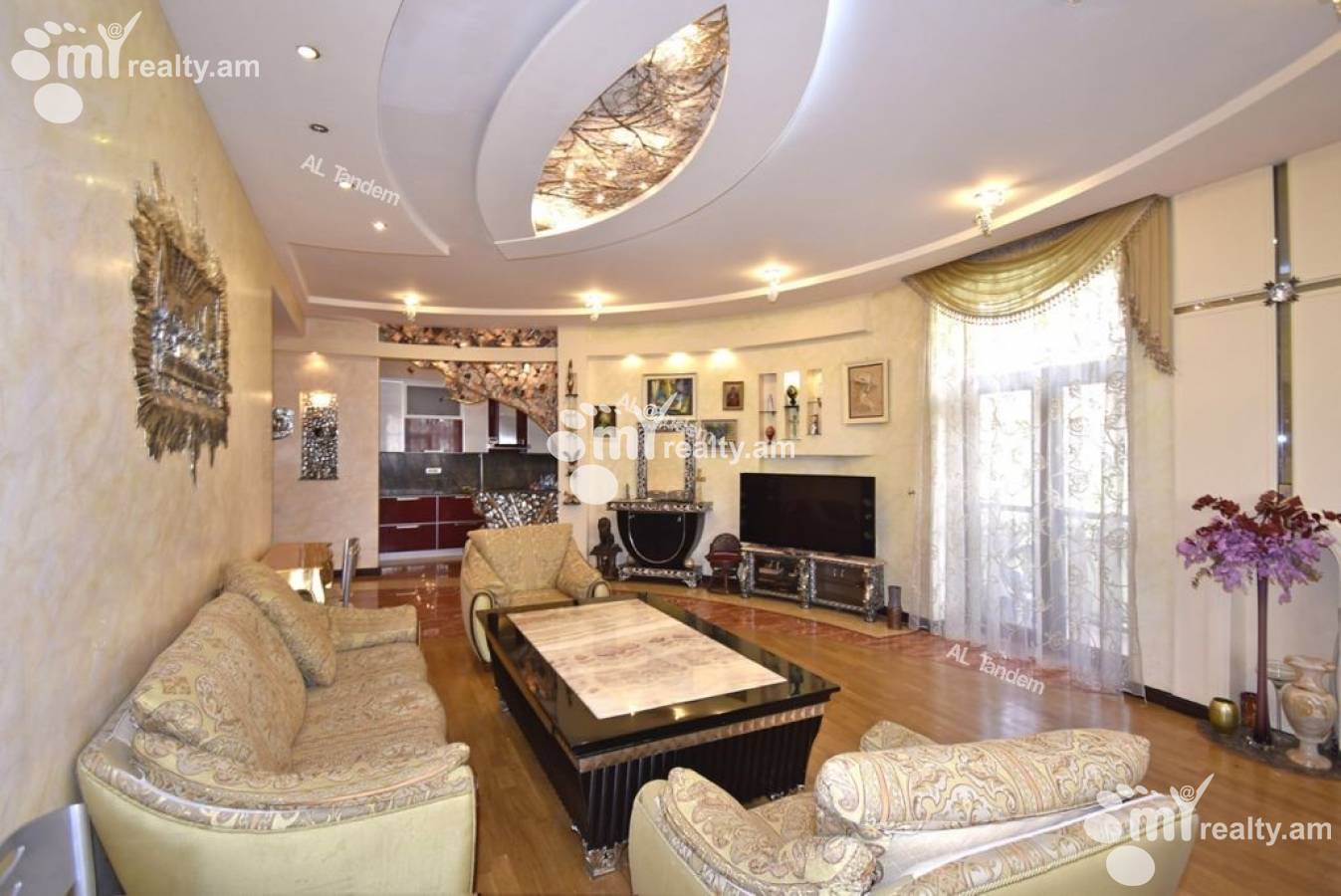 Снять 3 комнатную квартиру Туманян ул, Центр Ереван, 128055