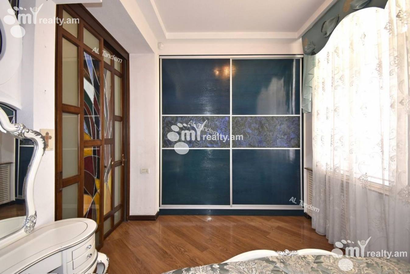 Снять 3 комнатную квартиру Туманян ул, Центр Ереван, 128055